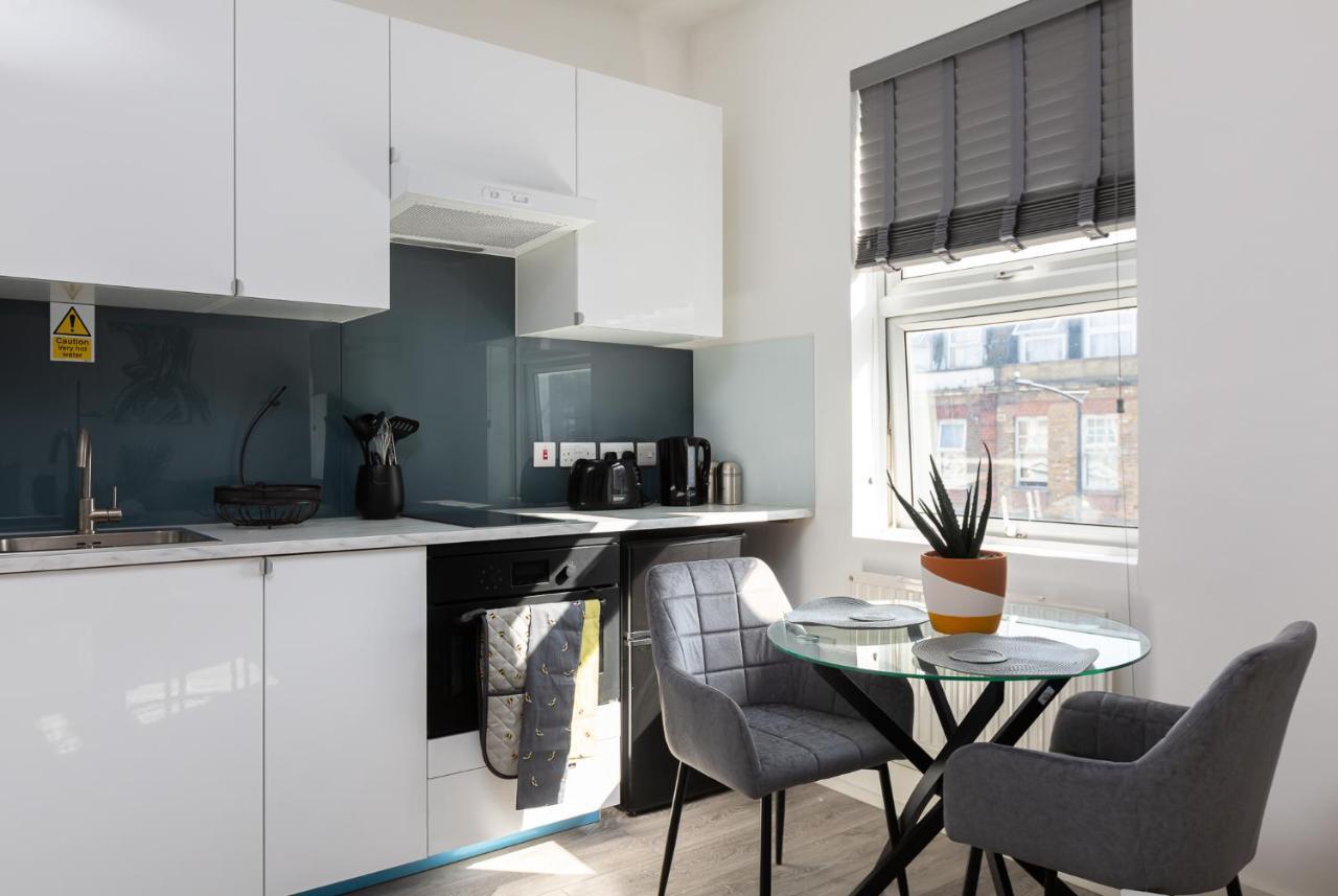 Studio Apt, 8 Min Walk From Tube 3 Londra Exterior foto